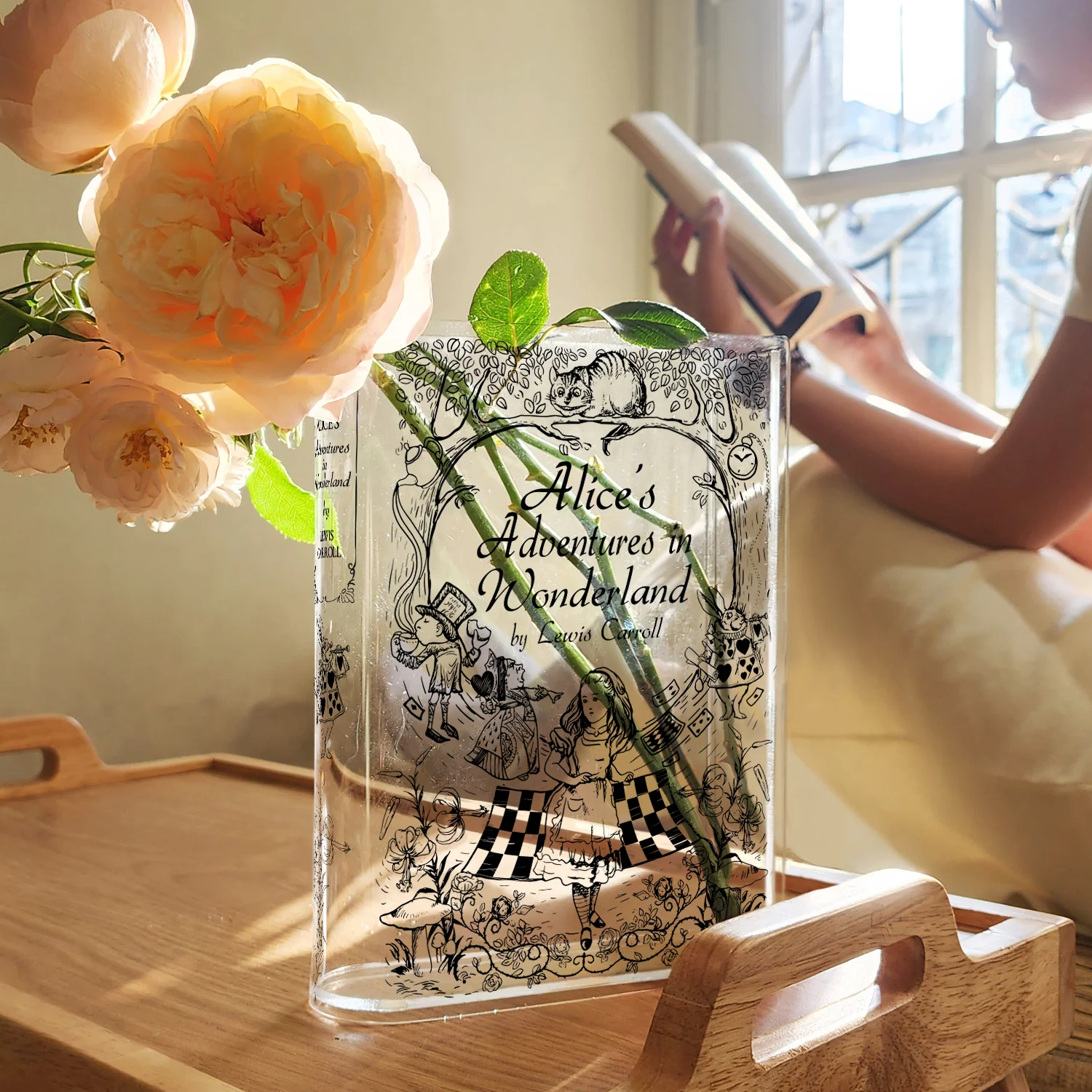 Alice in Wonderland Acrylic Book Vase - II - Image 4