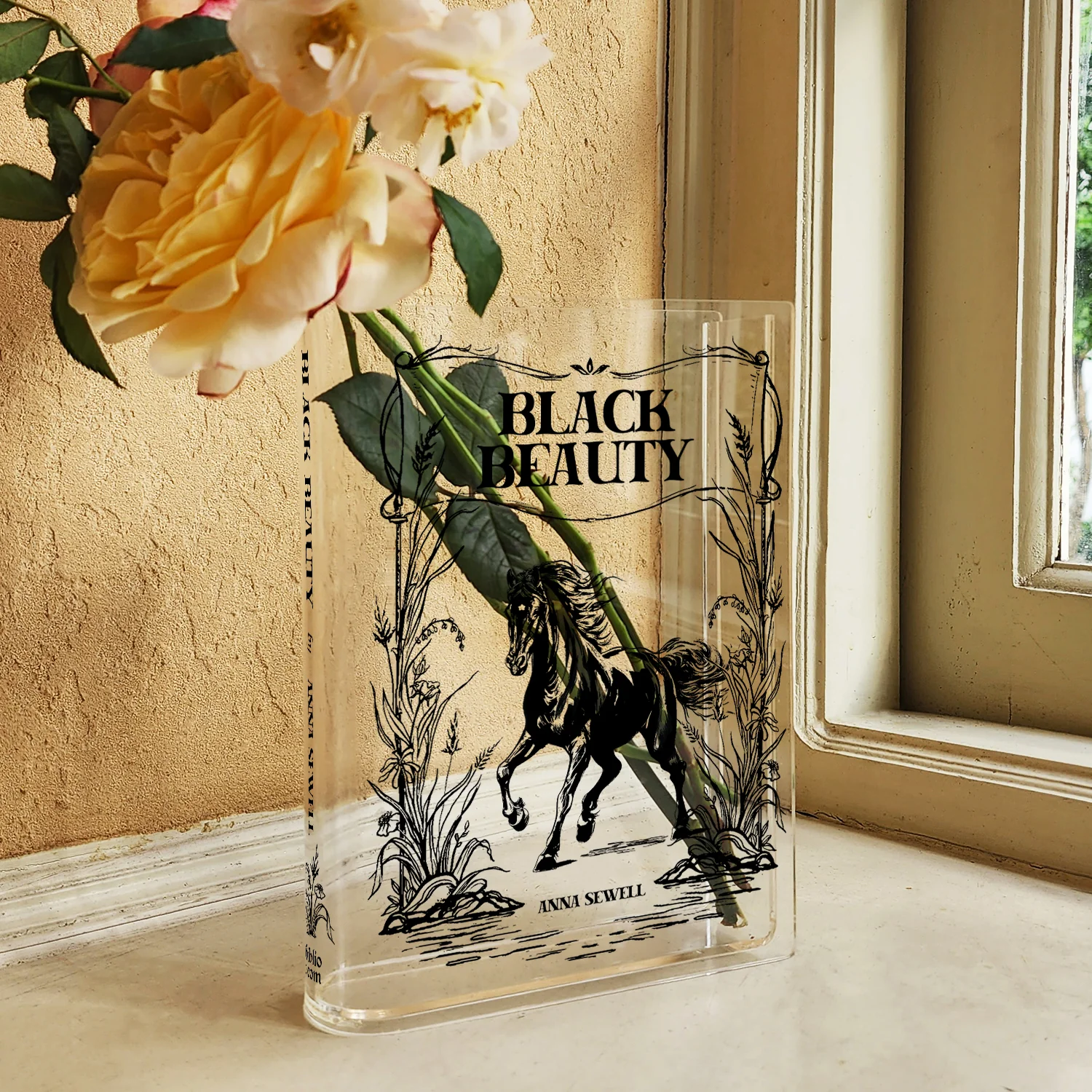 Black Beauty Acrylic Book Vase - Image 3