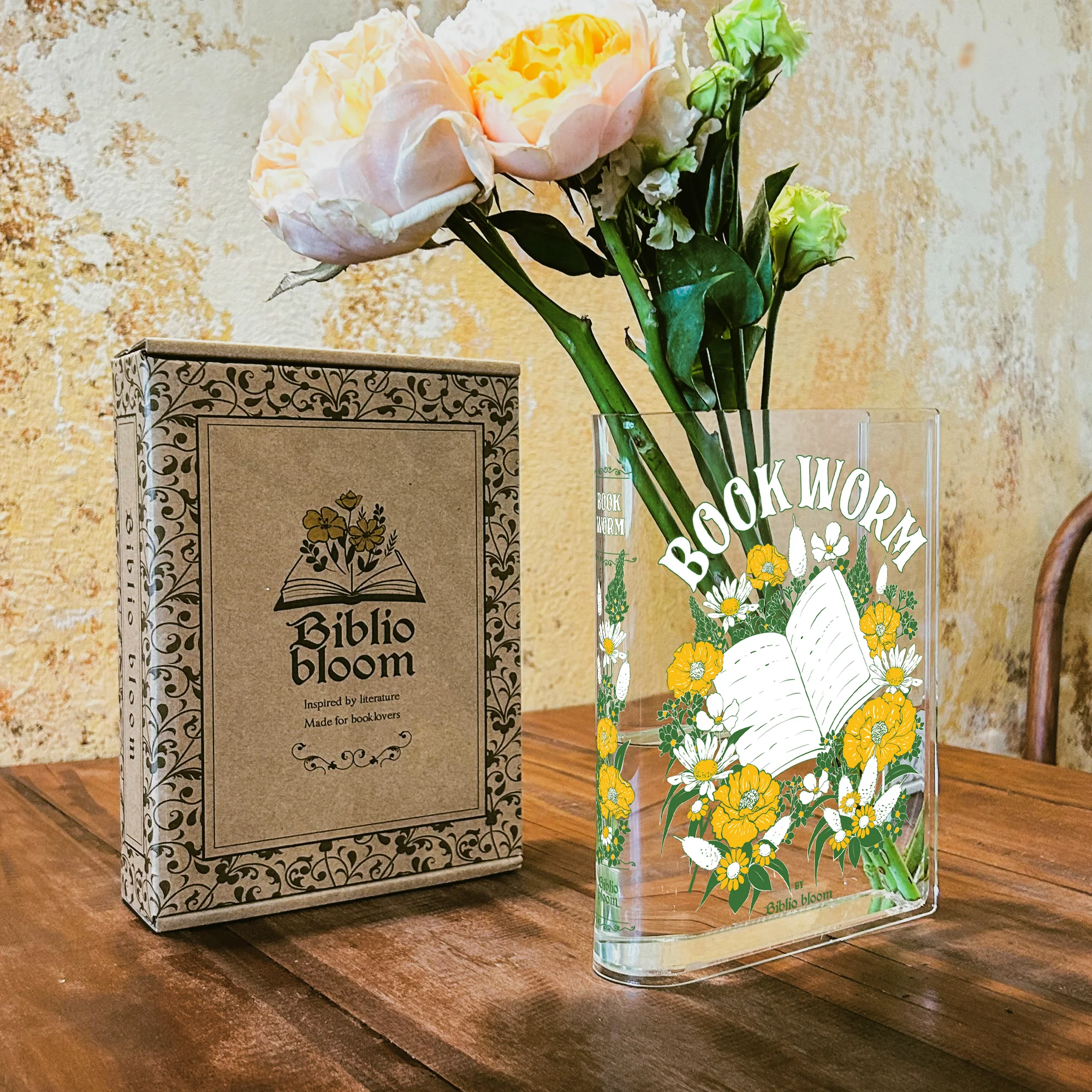 Bookworm Acrylic Book Vase - Image 5