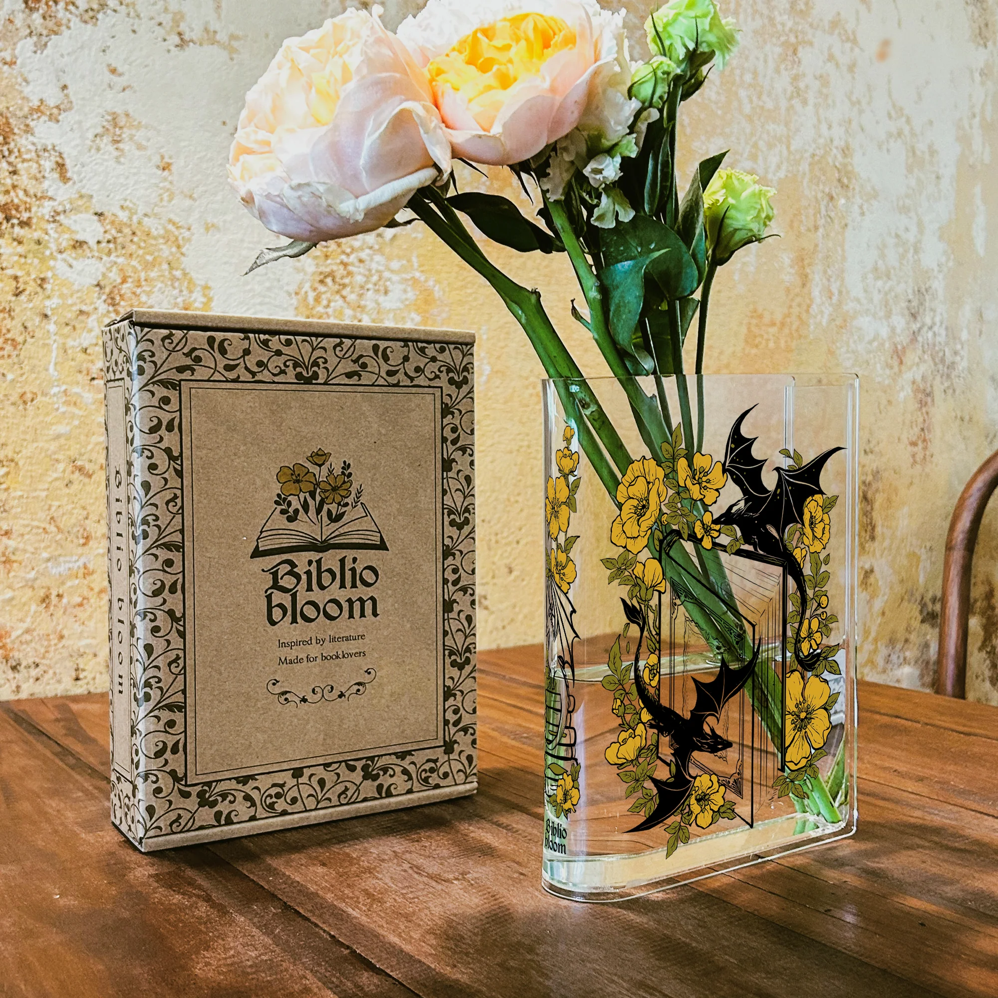 Dragon Acrylic Book Vase - Image 5