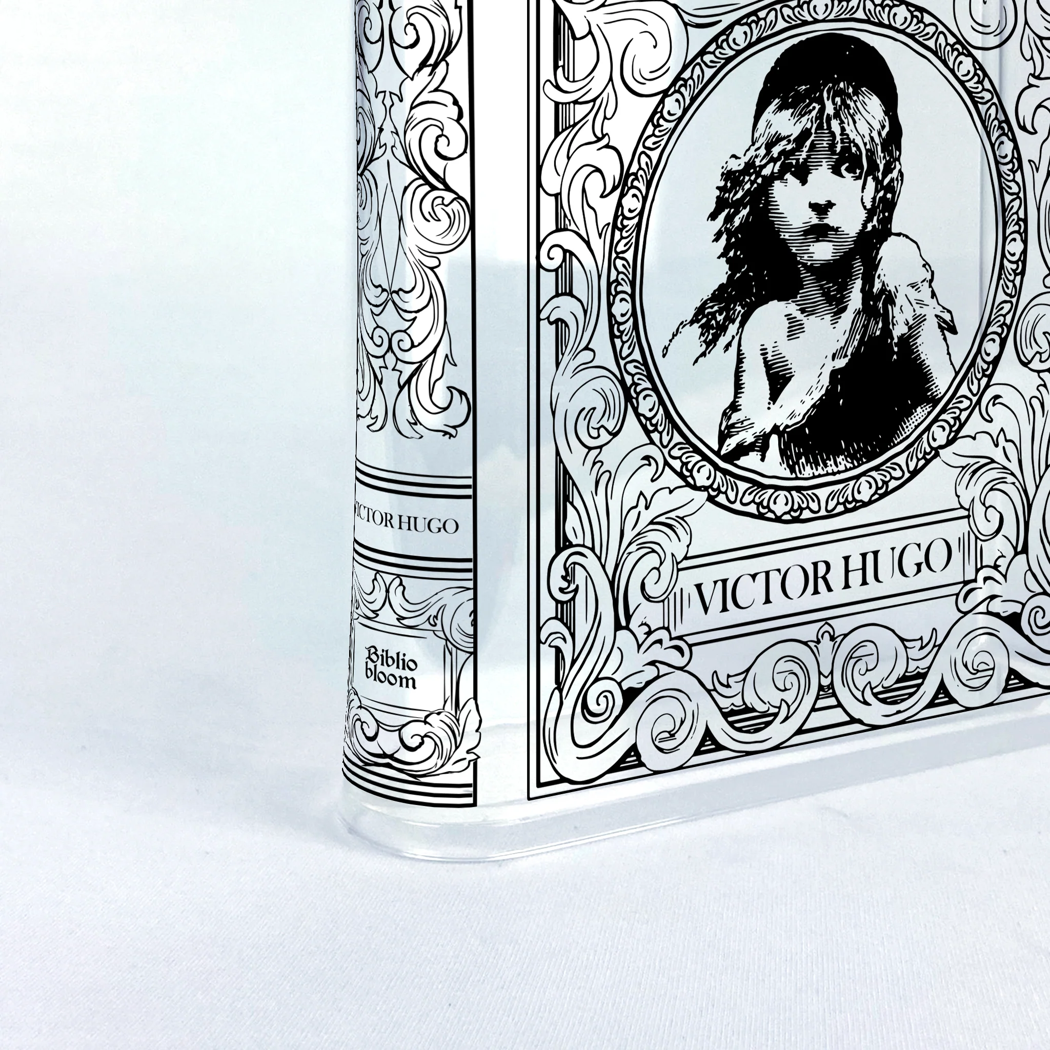 Les Misérables Acrylic Book Vase - Image 9