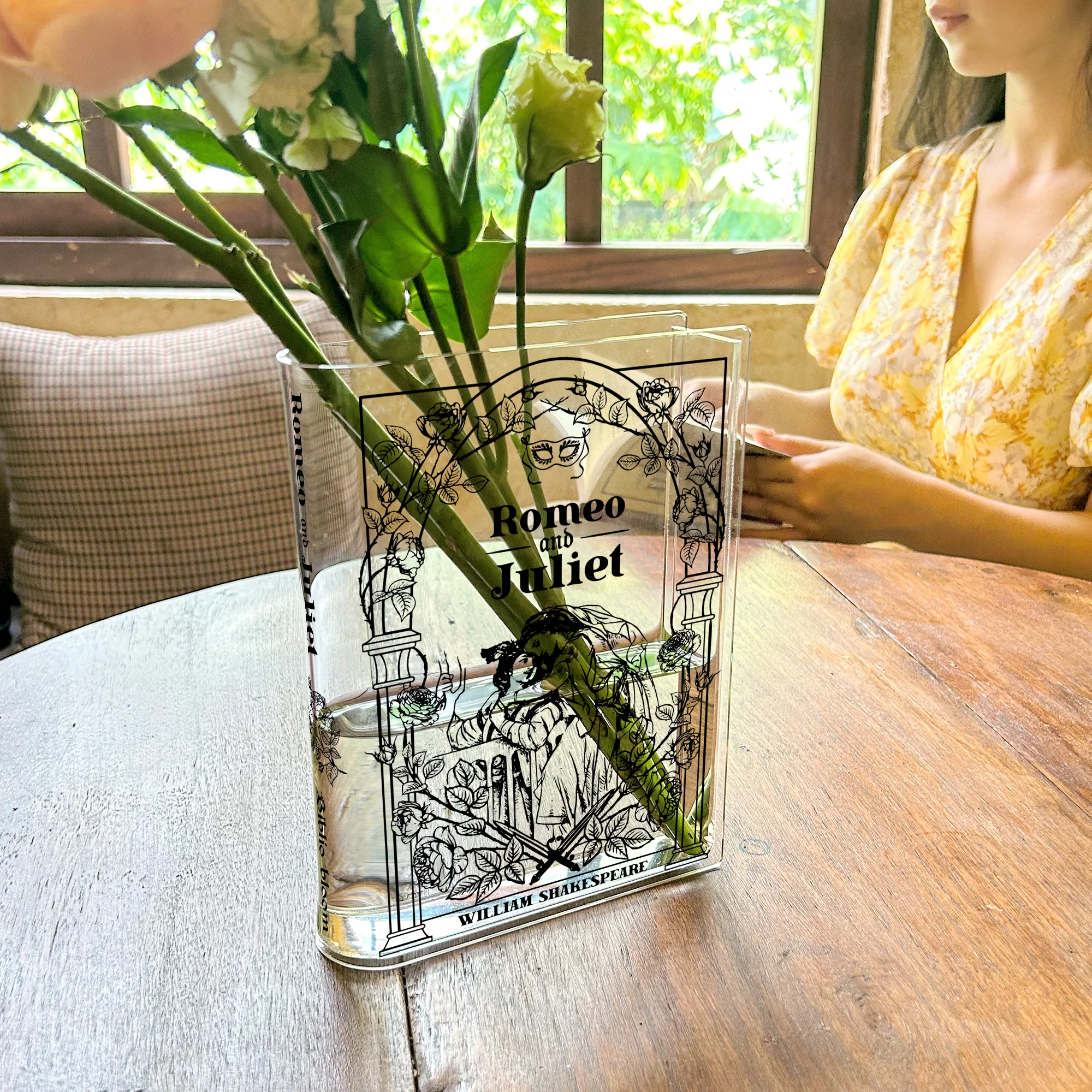 Romeo and Juliet Acrylic Book Vase - Image 7