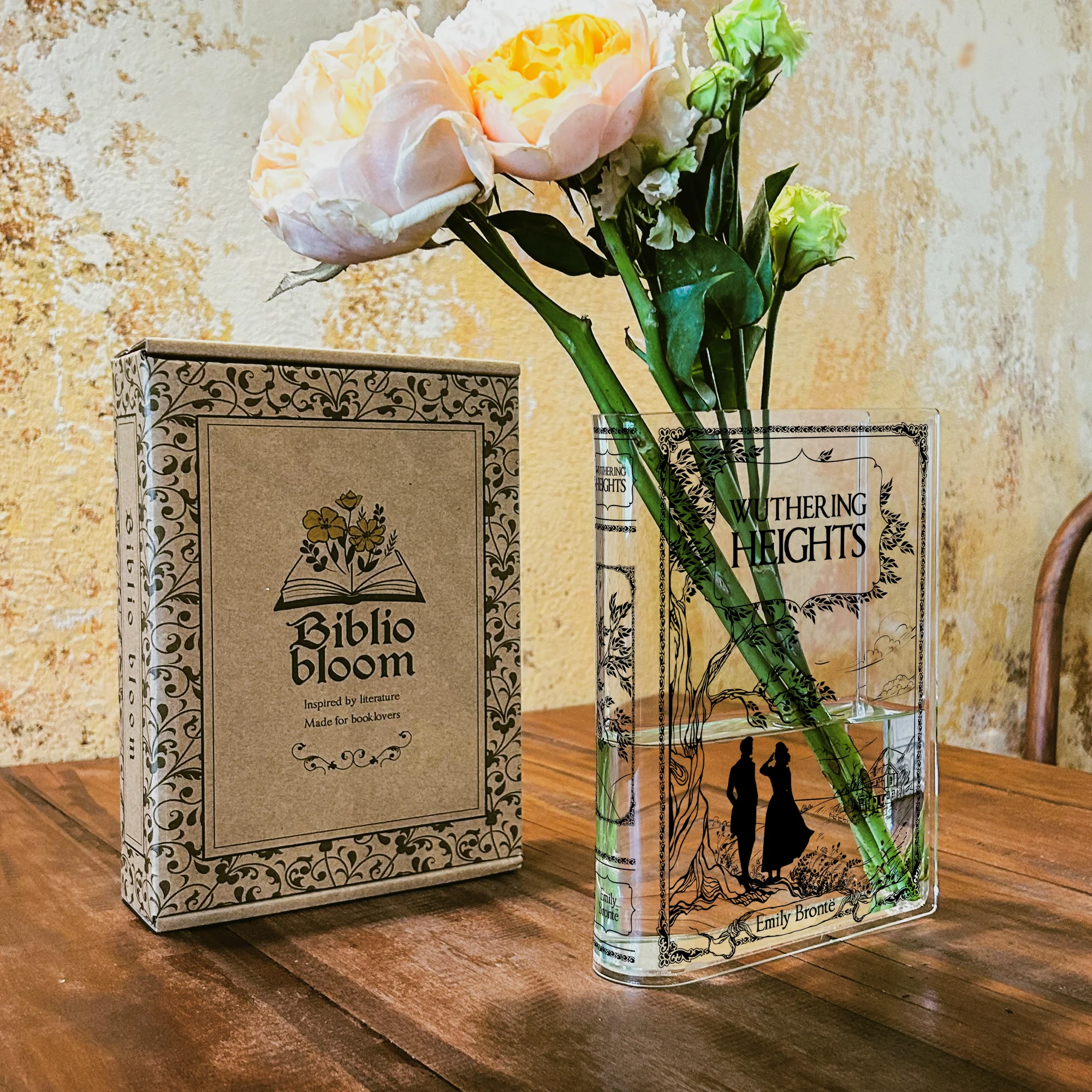Wuthering Heights Acrylic Book Vase - Black - Image 5